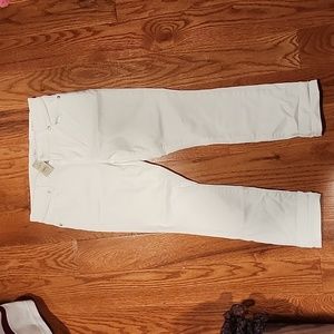 Loft Size 27 (4 petite) Modern Skinny Crop white jeans